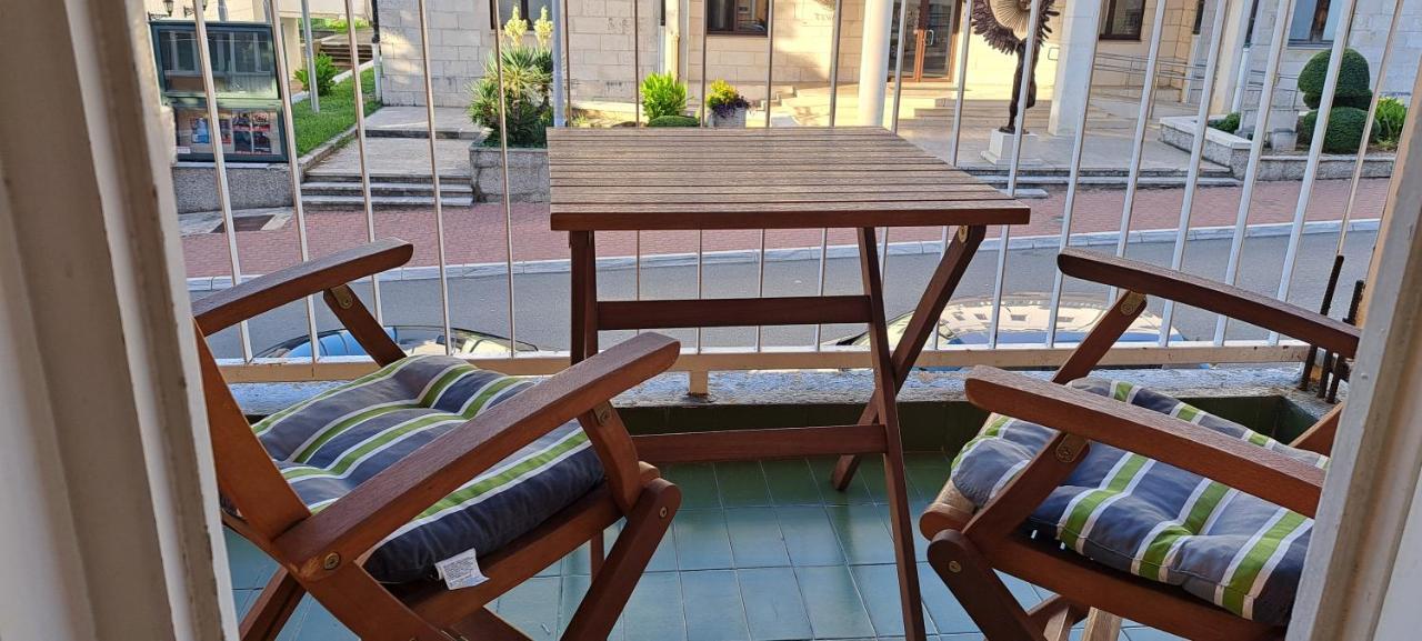 Apartment Bina 티바트 외부 사진